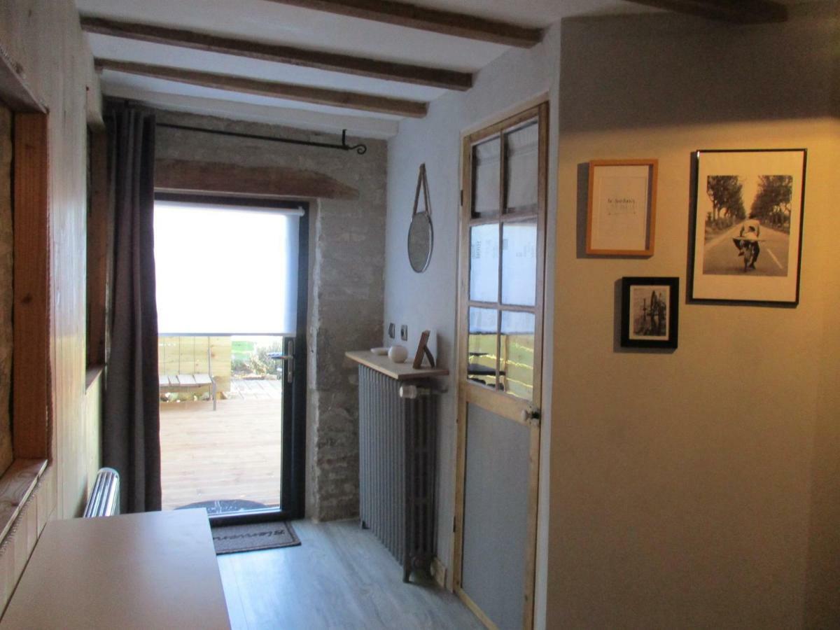 Bed and Breakfast La Grange Aux Hirondelles Sancoins Exterior foto